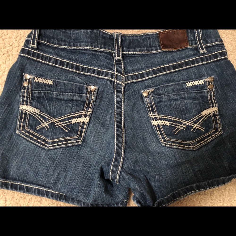 BKE women’s shorts
